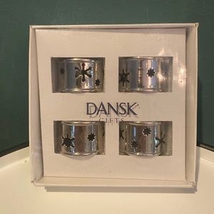 NIB Dansk Silver Tone Nickel Snowflake Napkin Rings Set Of 4